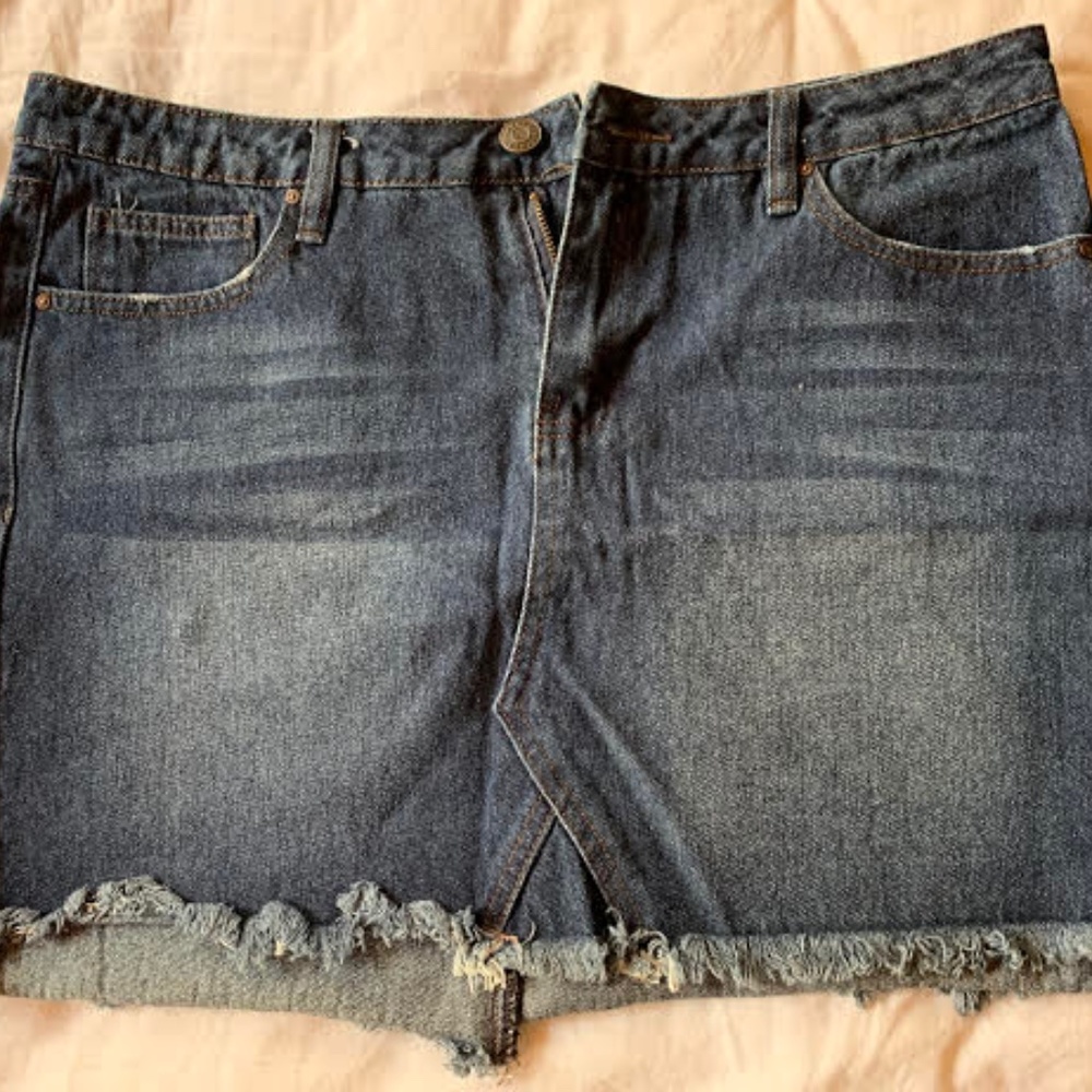 Denim skirt